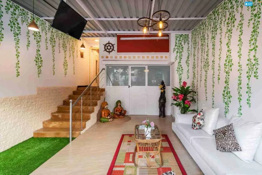 Boutique Private Room in Row House ( Posh area ) in Wadgaon