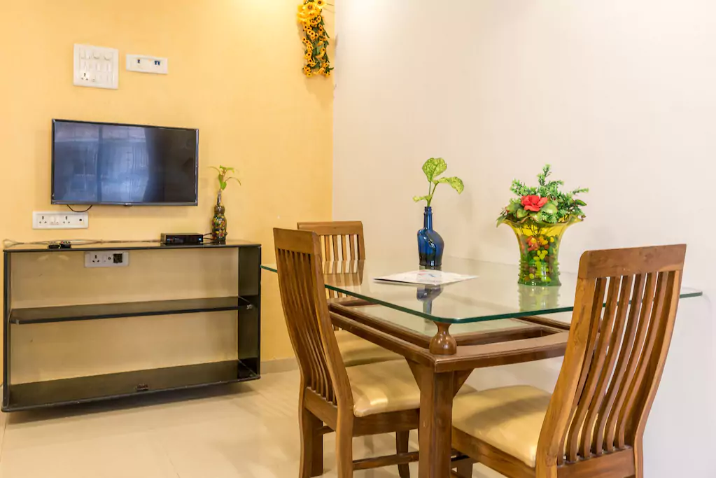 self catering 1 Bedroom apartment (kandivali east) in Mumbai
