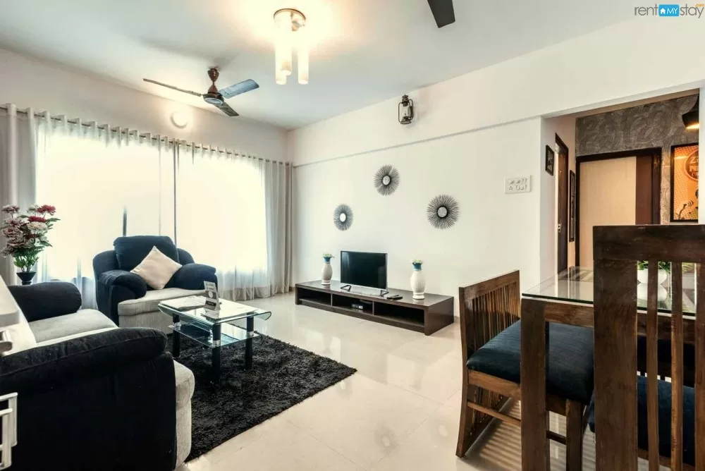 Bollywood Style - 3 BHK Suite in Mumbai