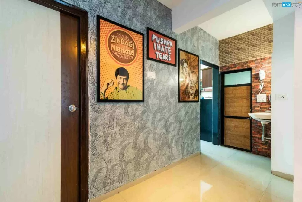 Bollywood Style - 3 BHK Suite in Mumbai
