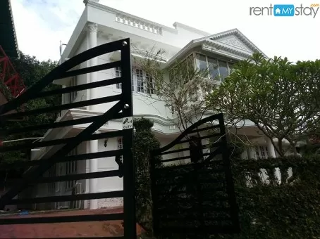 Beautiful Furnished 3 Bedroom Villa at Manarcad in Kempegondanahalli