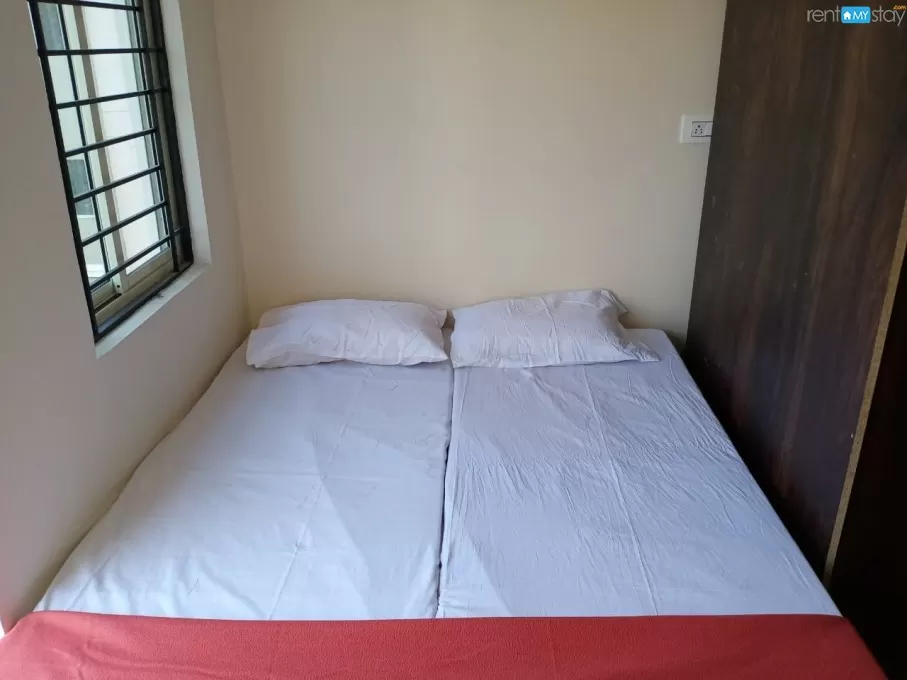 Fully Furnished Couple Friendly Studio room for rent in Hoodi in Hoodi