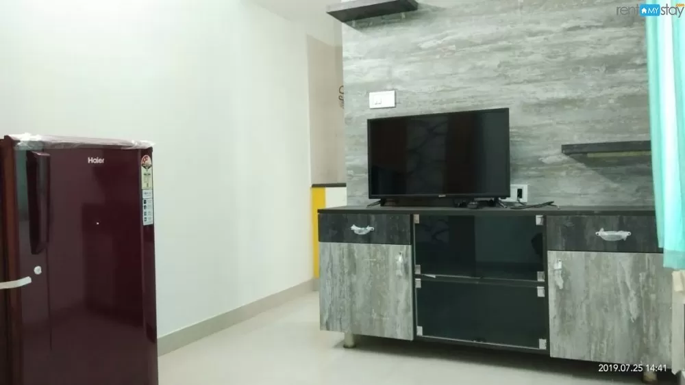 Fully Furnished Studio Flat for Bachelors in Teachers Colony in HSR Layout