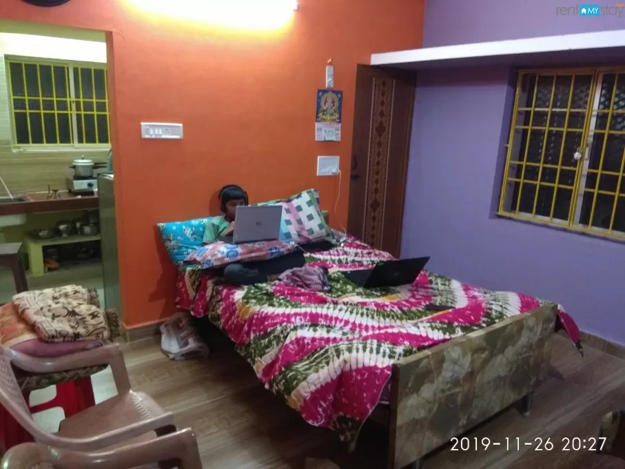 PG Room for Working Professionals or students in Kempegondanahalli