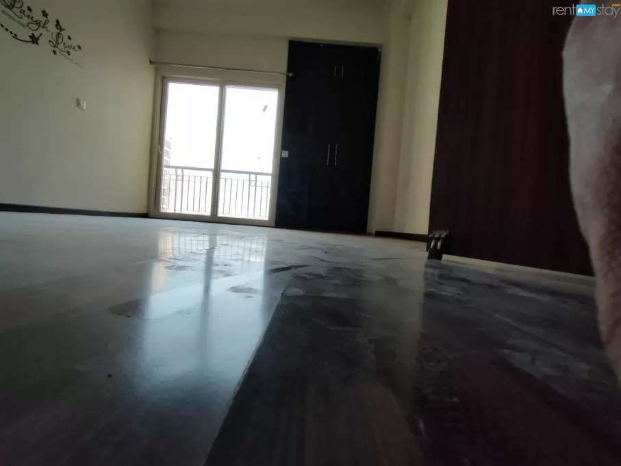 3 BHK NEW RESIDENTIAL FLAT IN CENTRAL NOIDA in Kempegondanahalli