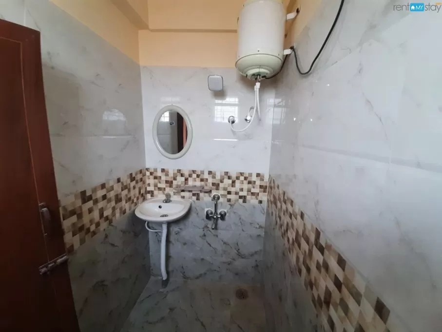 Semi Furnished Studio Flat For Rent in Kundanahalli Gate in Kundanahalli