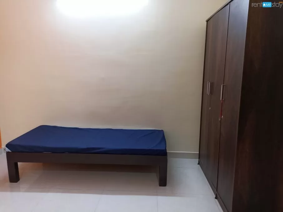 fully furnished couple friendly 1bhk flat in kundanhalli for rent in Kundanahalli