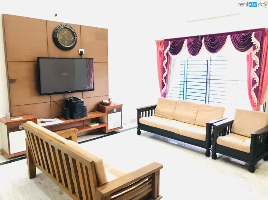 4 BHK Fully Furnished Duplex Guest House in Hosur