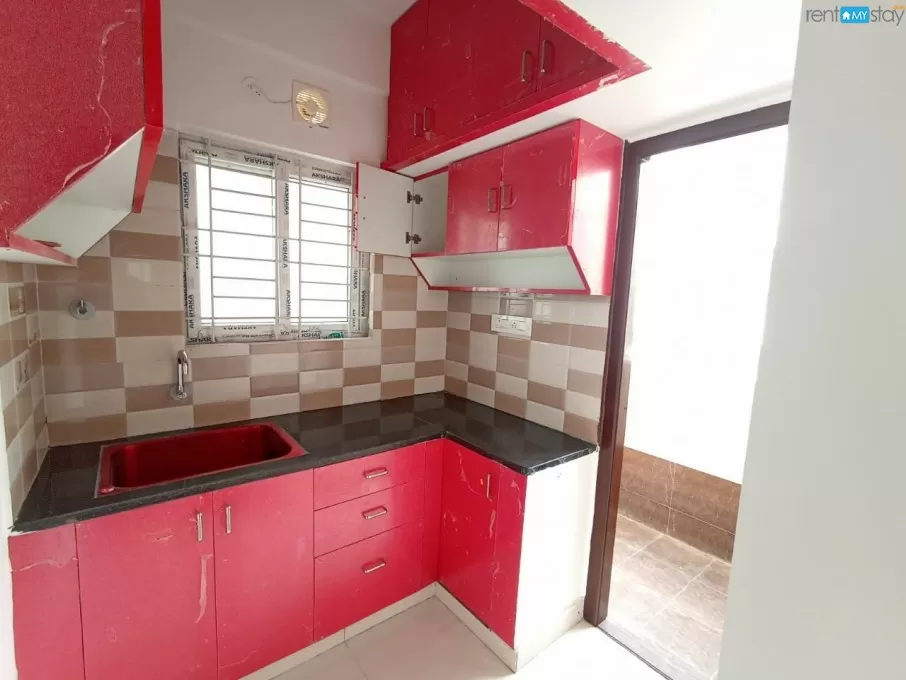 Semi Furnished 2BHK Flat for rent in whitefield in Whitefield