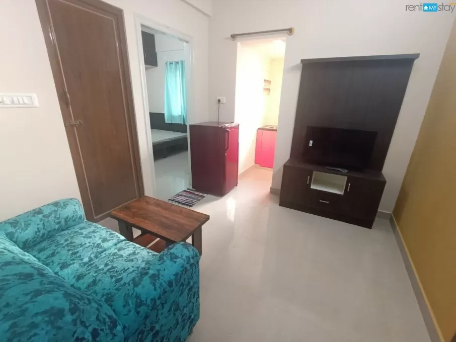 Fully furnished 1bhk flat for rent in marahathalli in Marathahalli