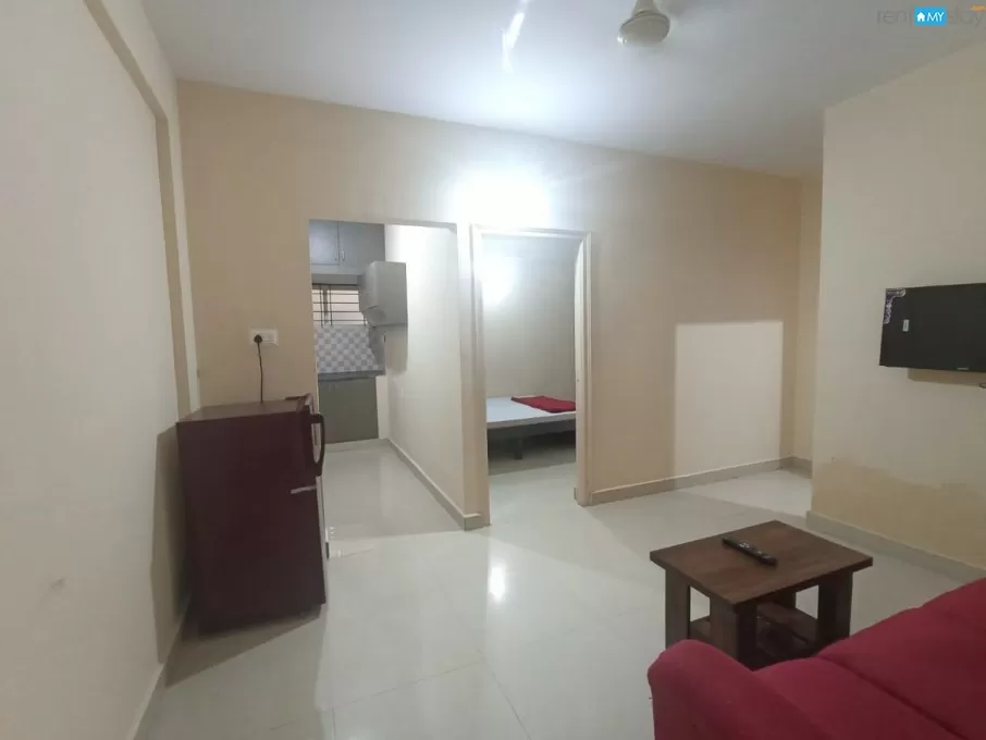 Fully furnished 1bhk for couple friendly flat in marathahalli in Marathahalli