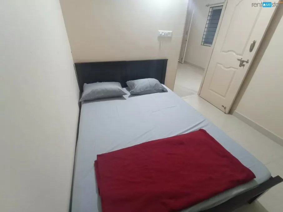 Fully furnished couple  friendly 1bhk flat in marathahalli in Marathahalli