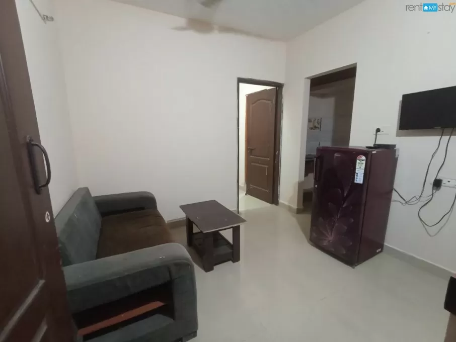Fully furnished 1bhk flat near govt Hospital Bommanahalli