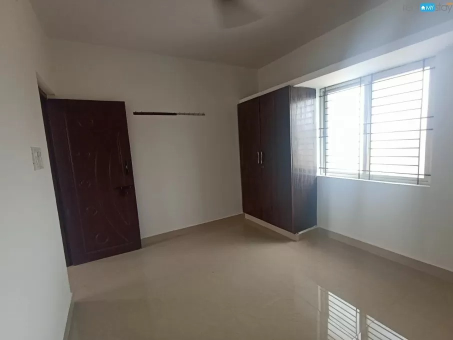 1BHK semi furnished Bachelors friendly flat in Kundanahalli in Kundanahalli