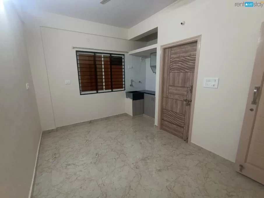 Semi furnished 1bhk flat in BTM Layout