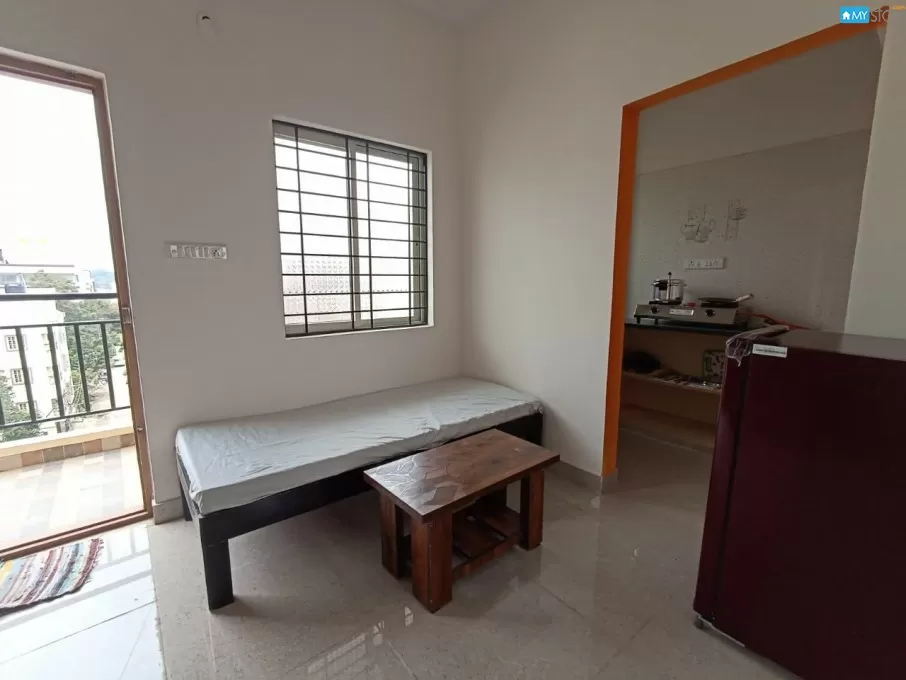 Fully Furnished Houses, Apartments for Sale in Sunshine Colony, Bangalore