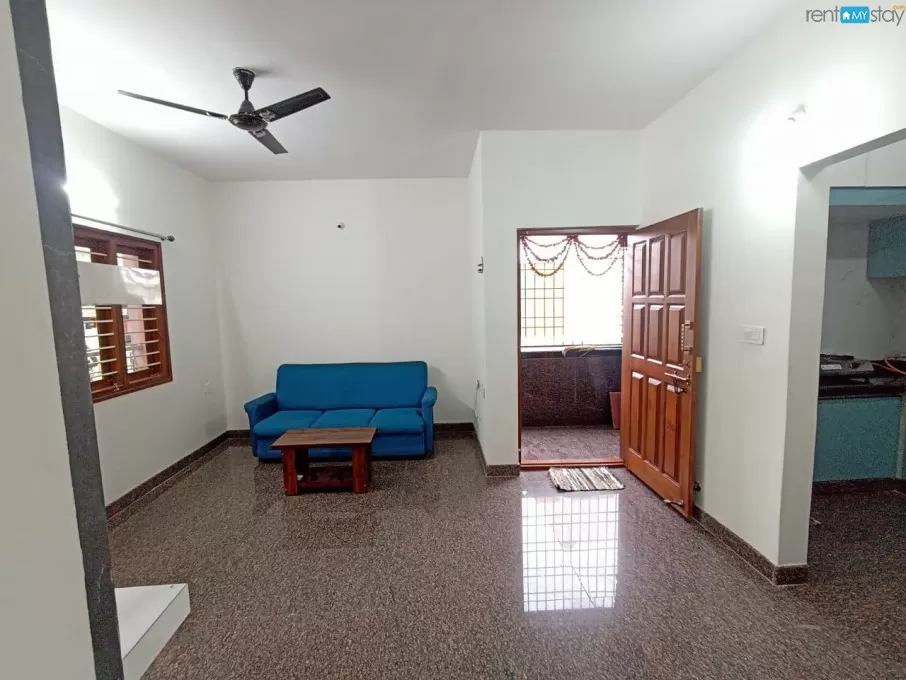 Bachelor friendly Fully furnished 2BHK flat in Bommanahalli