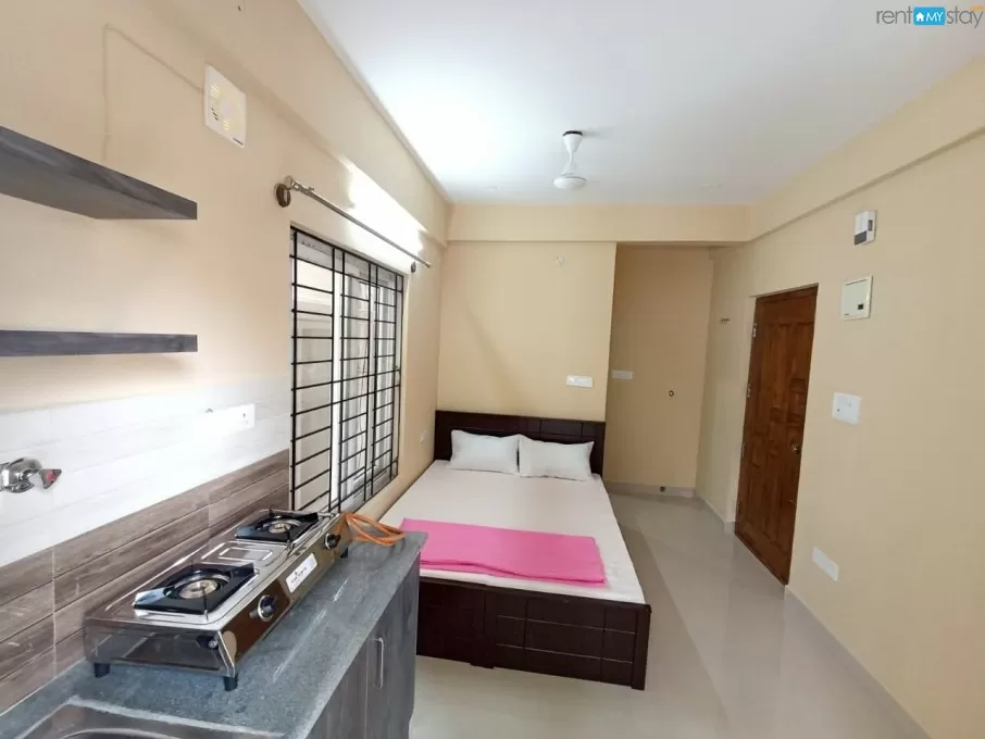 Fully furnished 1Rk flat in vignan nagar