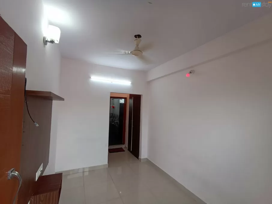 Semi Furnished Studio Apartment for Bachelors in Maruthi Nagar