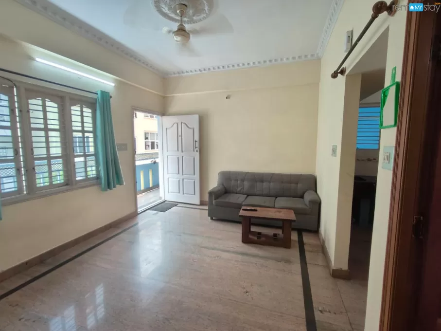 No Brokerage furnished 2BHk flat for rent in Bommanahalli